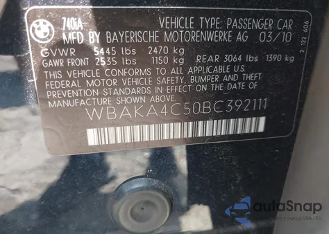 2011 BMW 740I z USA, uszkodzony, nr VIN WBAKA4C50BC392111